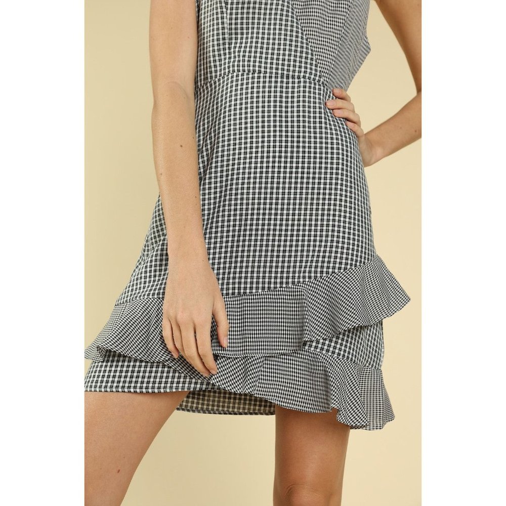 Honey Punch Ruffle Dress - Picture 3 of 4